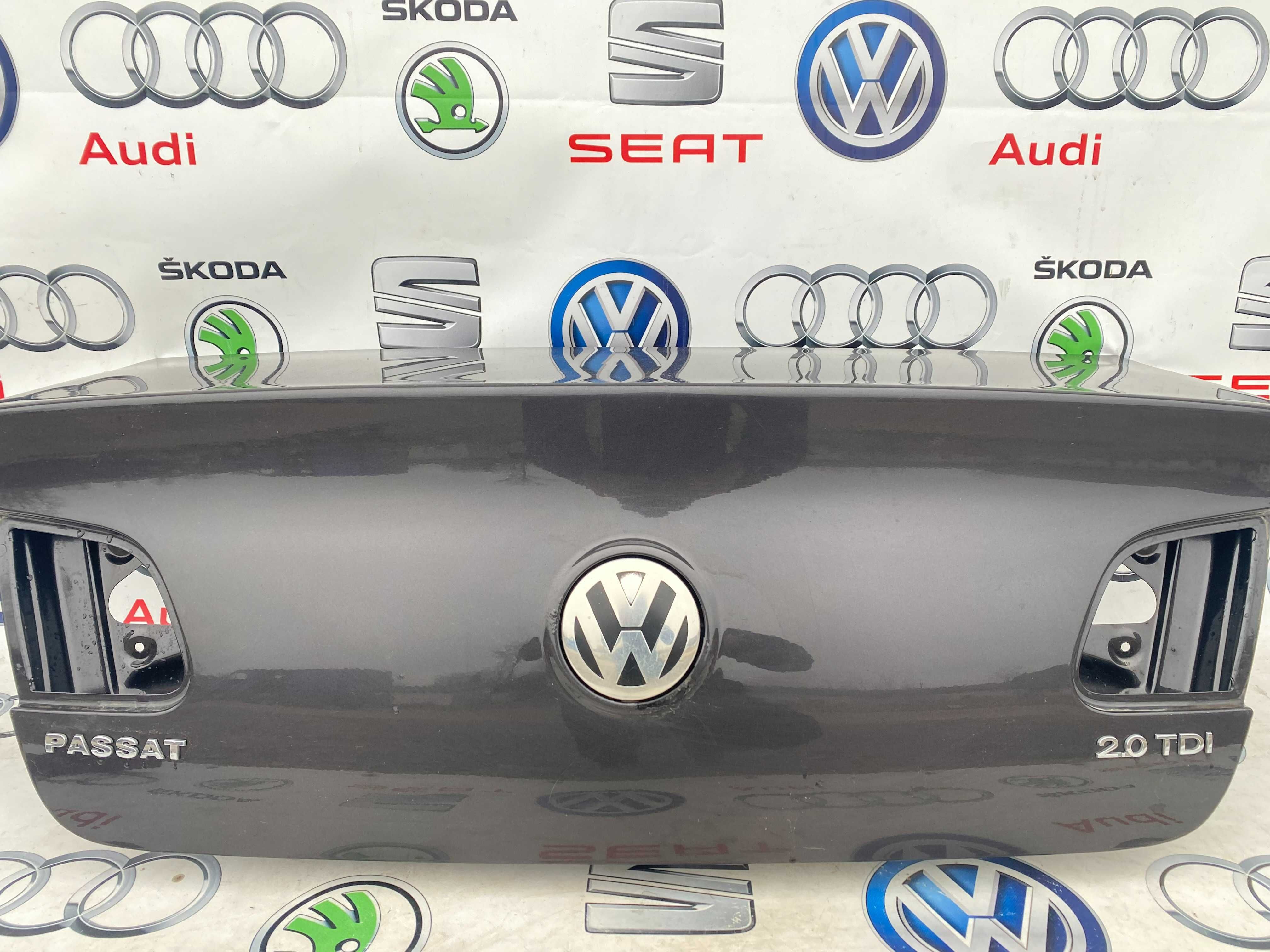 Кришка багажника багажник Volkswagen Passat B6 LC8Z