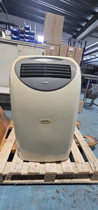 2. Ar condicionados portáteis .