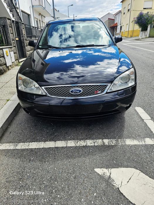 Ford Mondeo 2.0 TDdi Ghia
