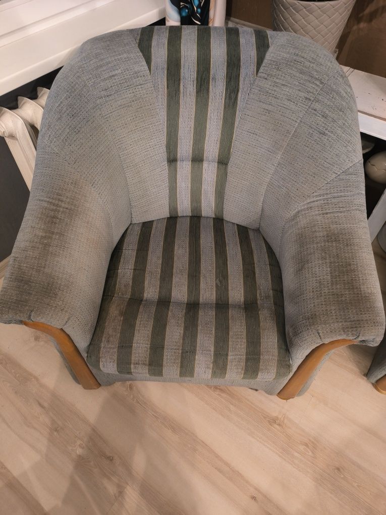 Sofa + fotele oddam