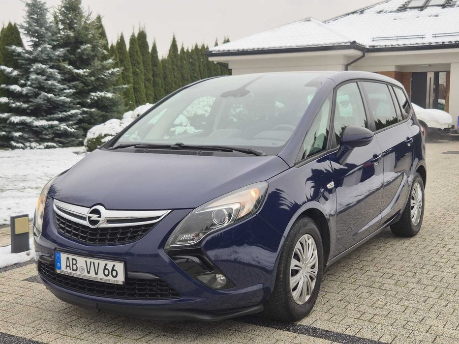 Opel Zafira C 1.6 CDTi 136KM / 2015r / Panorama / Navi / 189 tys.km /