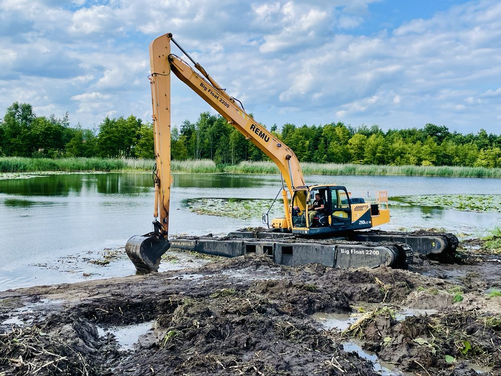 Koparka pływająca kopanie stawu, torfu melioracja odmulanie refuler