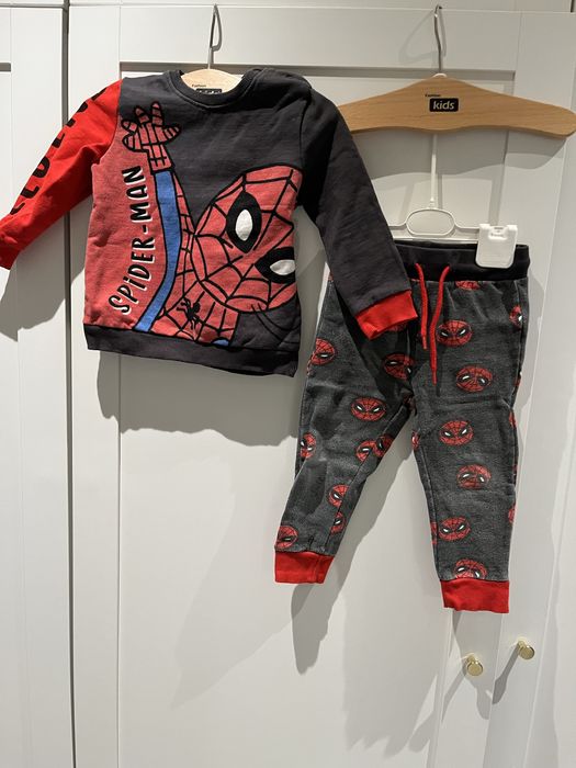 Komplet bluza plus spodnie 92