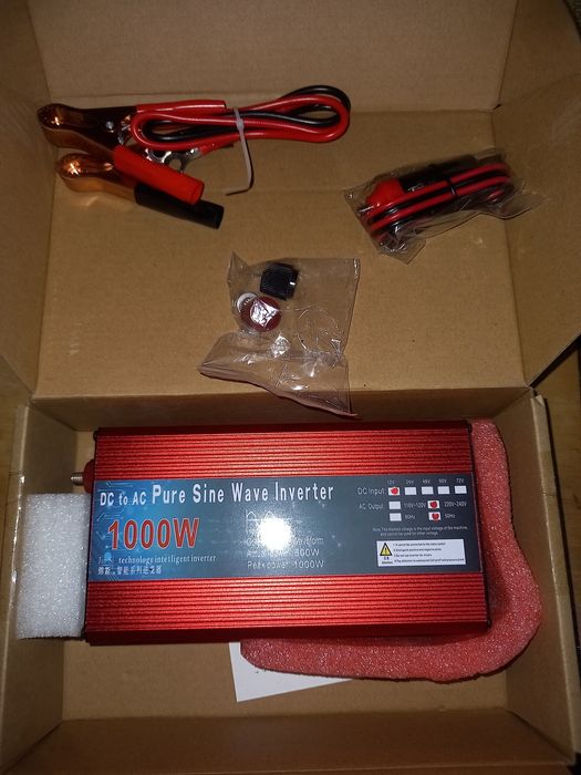 Инвертор 12/220v 1000W с чистым синусом.