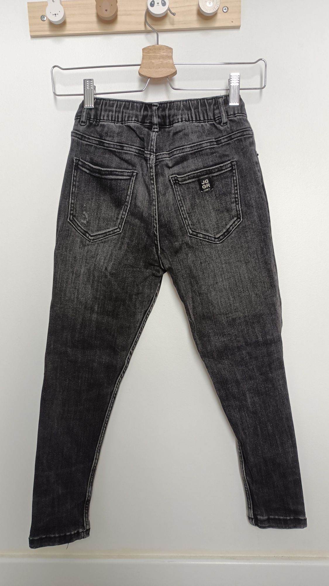 Spodnie jeans dla chłopca Zara 134