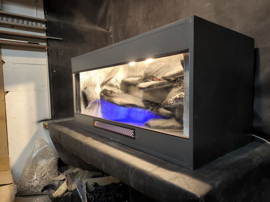 Terrarium meblowe agama wąż gekon eublefar producent