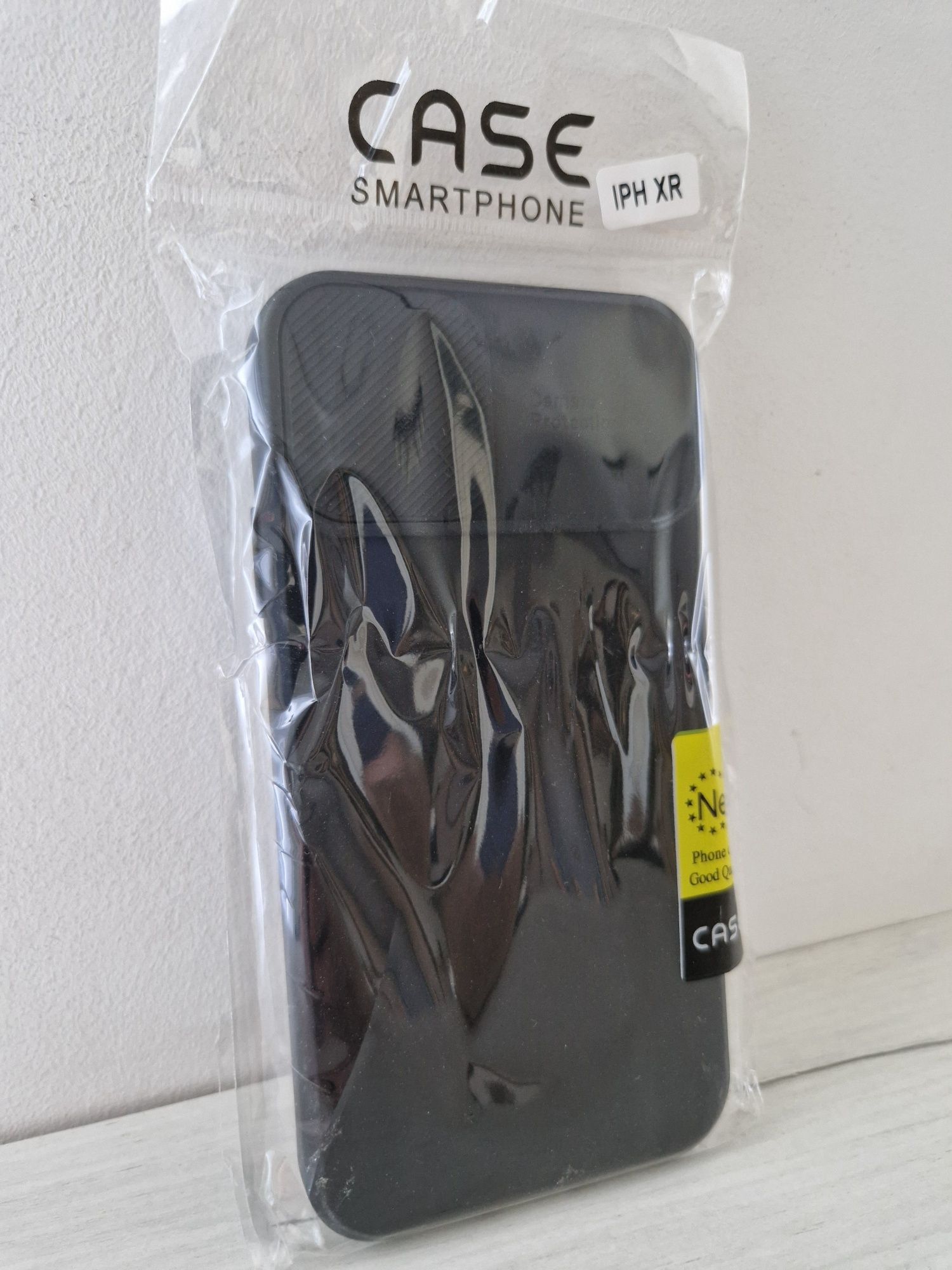 Etui Camshield Soft do Iphone XR Czarny