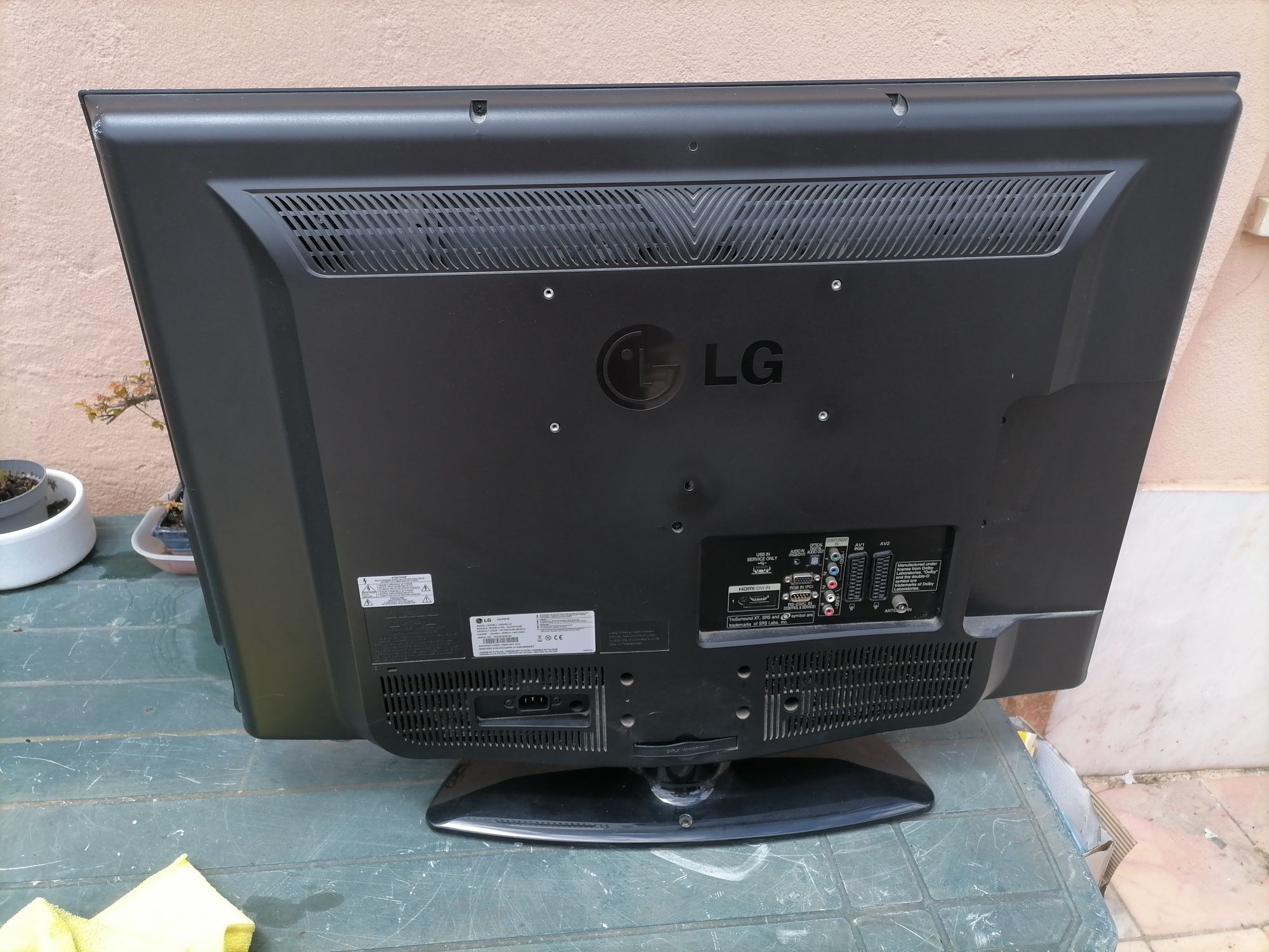 Televisão LG avariada