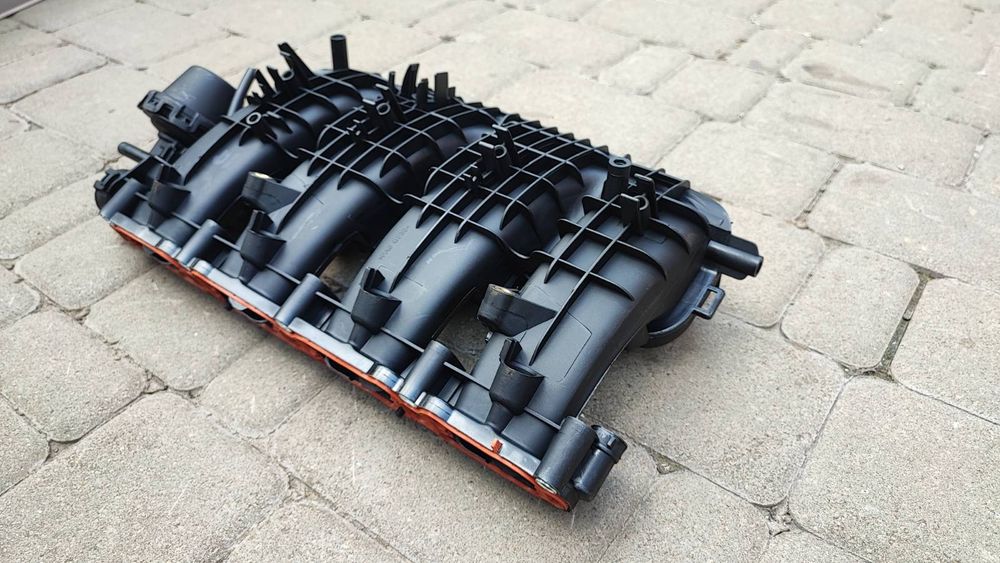 Впускной коллектор Фольксваген Тигуан