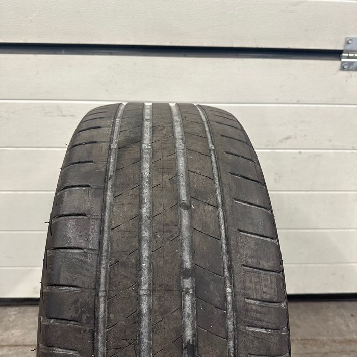 Opona Bridgestone Turanza T005 - 255/40/20