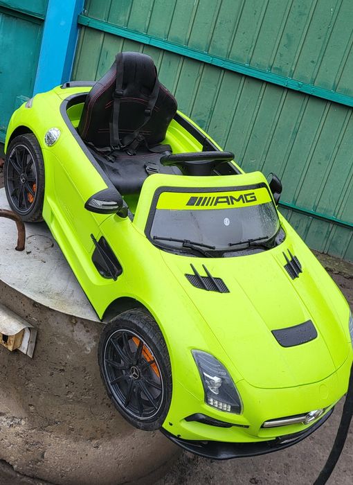 Дитяча  машина))