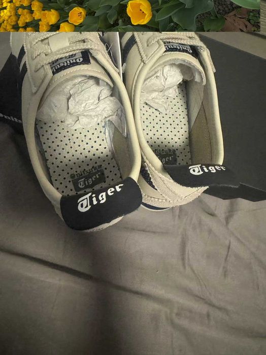 onitsuka tiger EUR 39