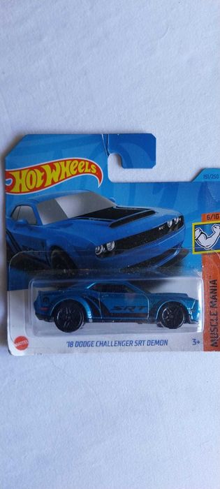 HOT WHEELS - Miniatura 18 Dodge Challenger SRT Demon