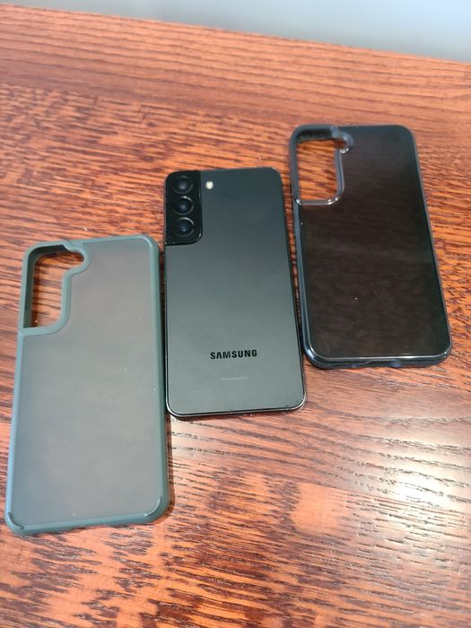 Samsung Galaxy S22, +eSim з двома чохлами