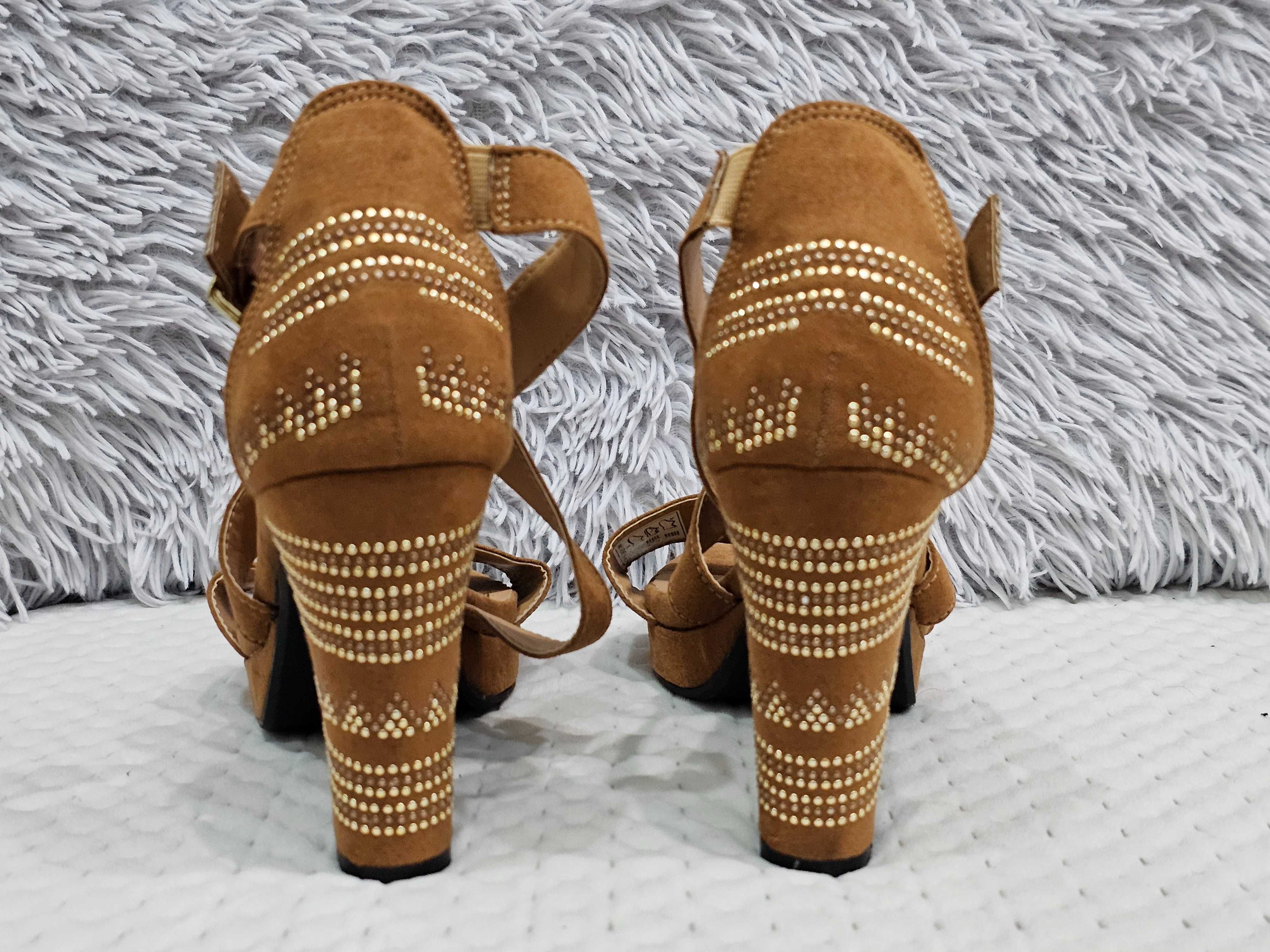 Sapatos senhora Calçado Guimarães - Tamanho 37 ( excelente estado )