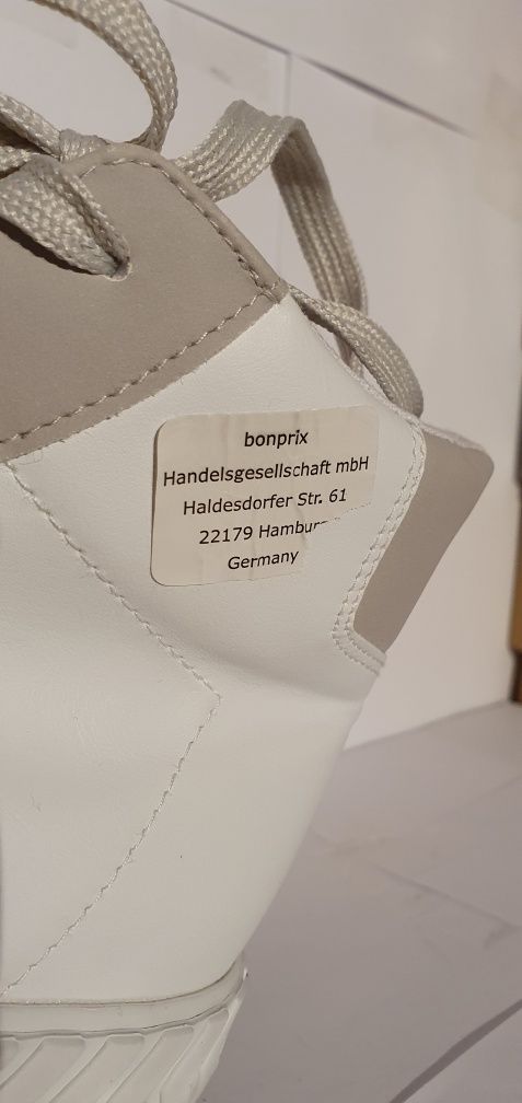 Buty nowe sportowe niemieckiej marki Bonprix rozmiar 40