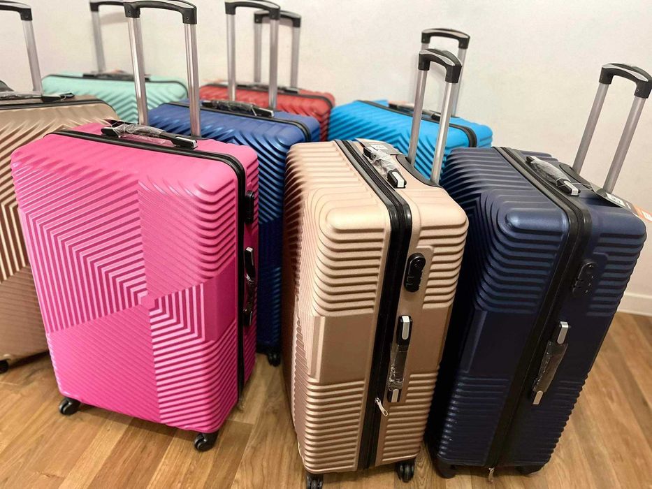 walizki ~ 8 kolorów