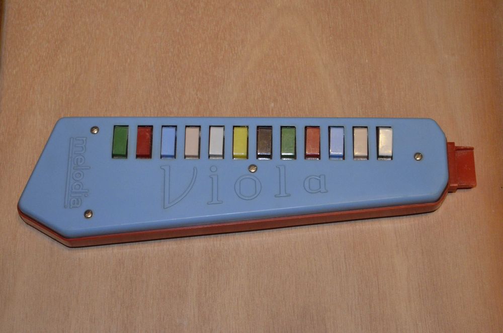 Viola Melodia zabawka PRL