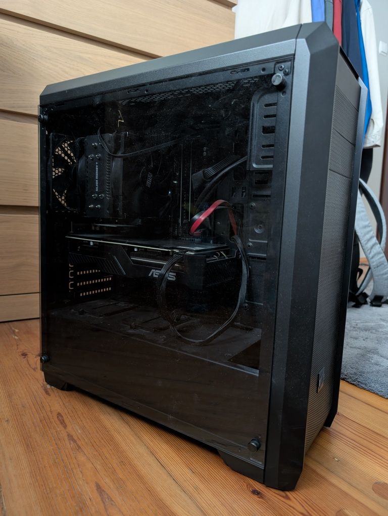 Komputer stacjonarny r5 3600, rx 5600 evo