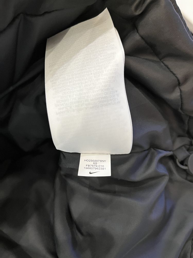 Безрукавка wmns nike nsw tf thrmr clsc vest