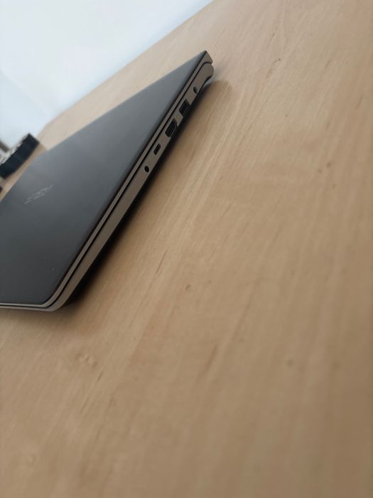 Sklep 3600zl! Asus vivobook 14’ proc i5 geforce mx150 SSD 256GB win11