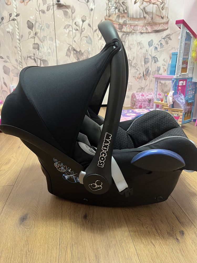 Nosidelko maxi cosi cabriofix