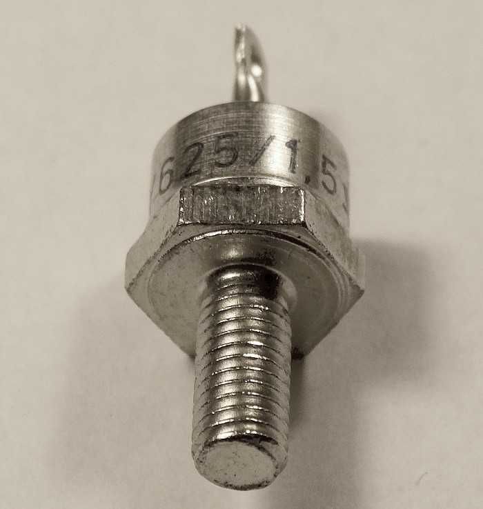 Ultraszybka dioda prostownicza mocy SY625/1,5 ; 28 A / 150 V / 50 ns