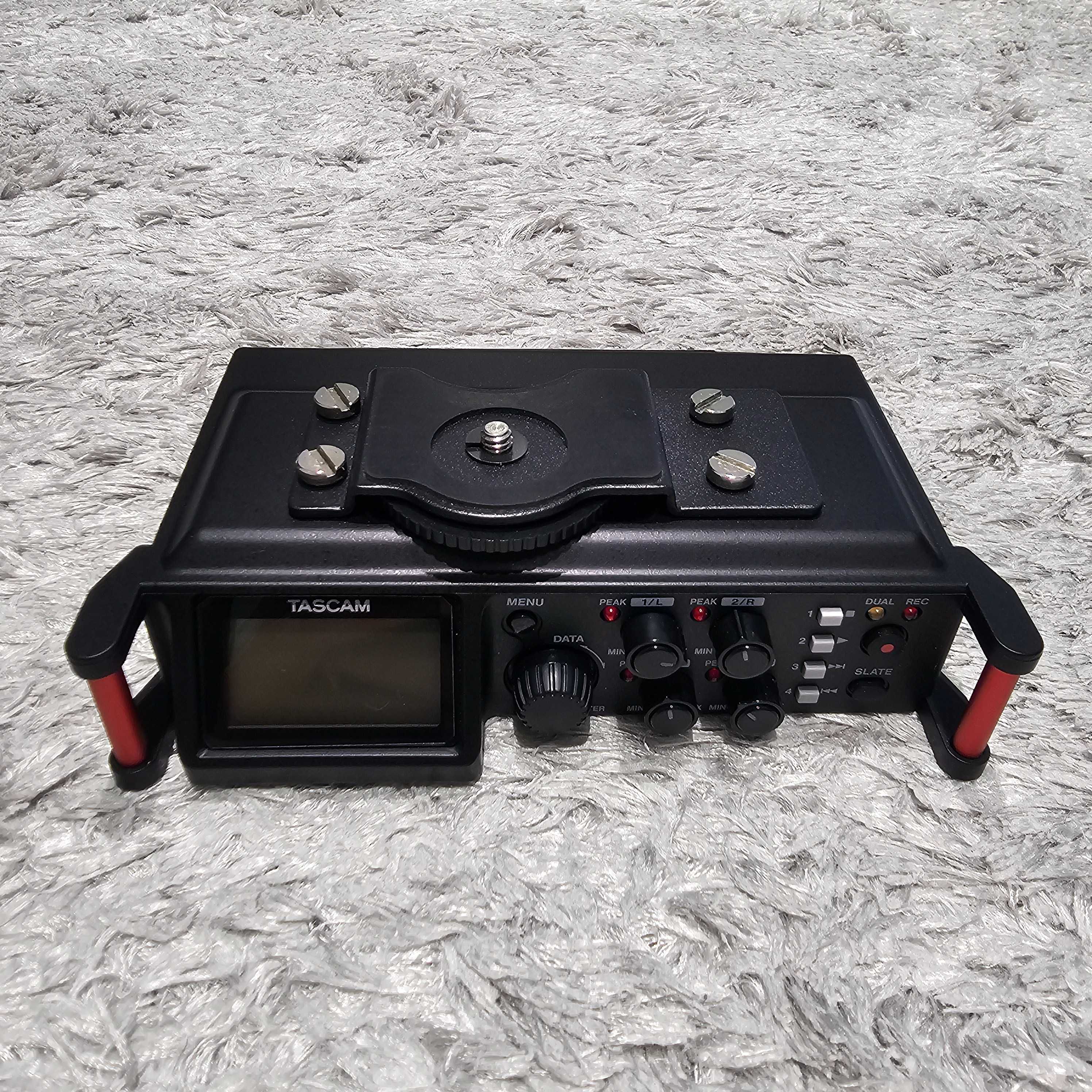 Tascam DR-70D Gravador áudio de 4 canais + Extras