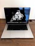 MacBook Pro M2 Pro 16GB 512GB 16"