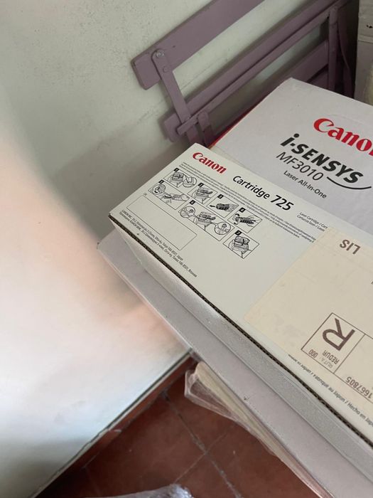 Canon i-SENSYS MF3010 NOVA e selada.
