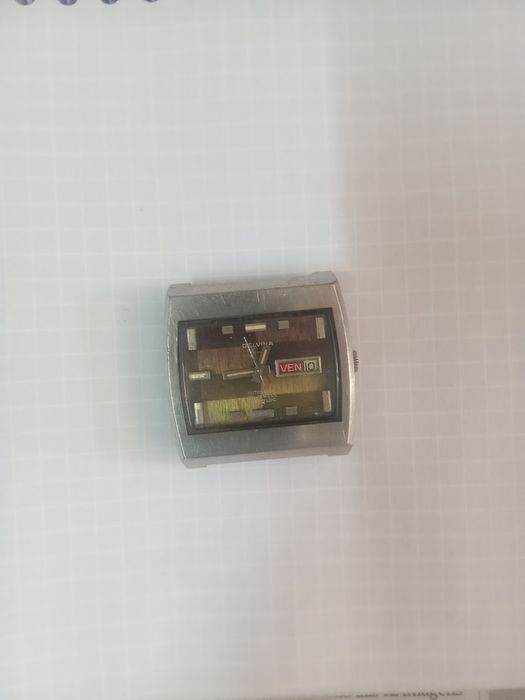 Delvina  Genéve 25 rubis. Automático.