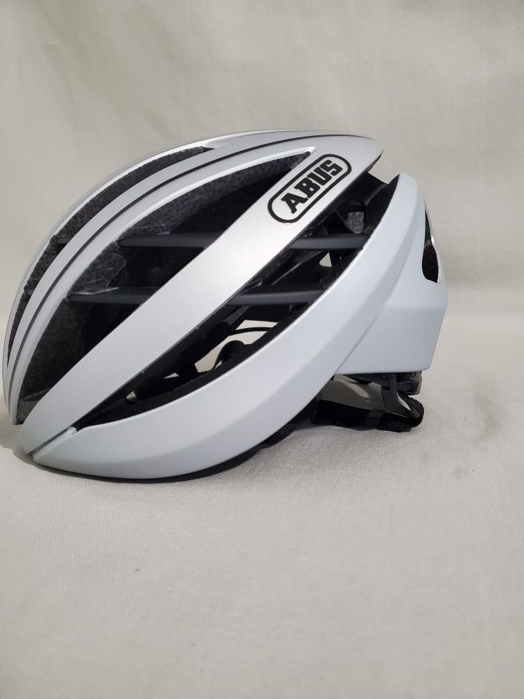 Kask rowerowy Abus Aventor r.S Nowy
