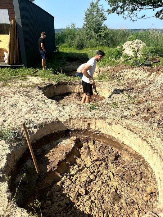Септик с люком под ключ. Перекриття, днища бетонні кільця