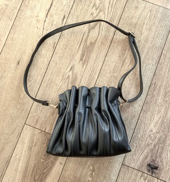 EVEN & ODD torebka damska czarna listonoszka na ramię NOWA