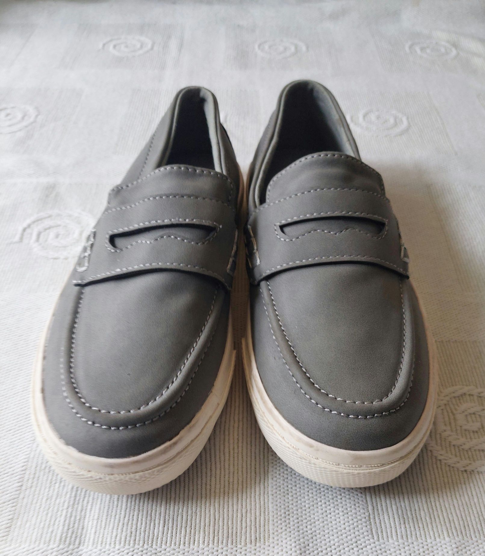 Buty chłopięce Next  r. 34,5 (22 cm)
