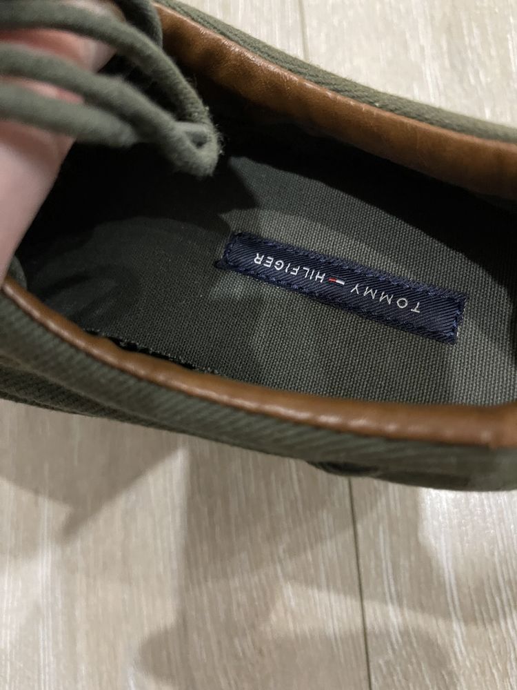 Tommy Hilfiger кеды