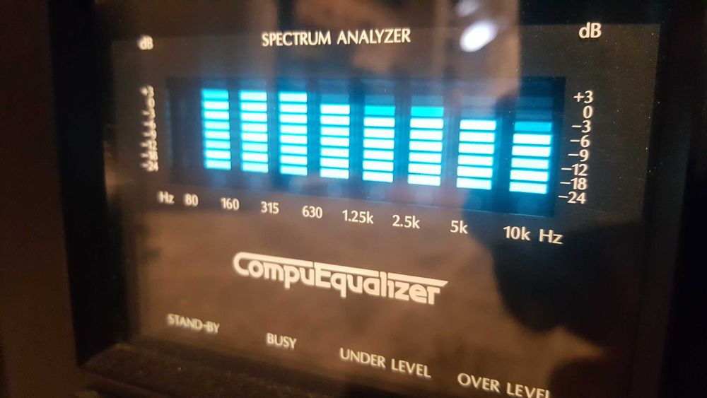 Equalizer korektor graficzny Sansui SE9 - jak nowy, piękny wyświetlacz