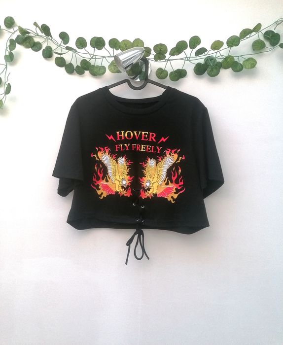 T-shirt Cropped Preta