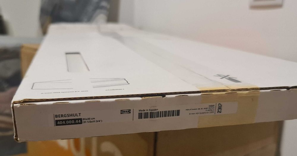 Estante/prateleira em branco do IKEA - nova