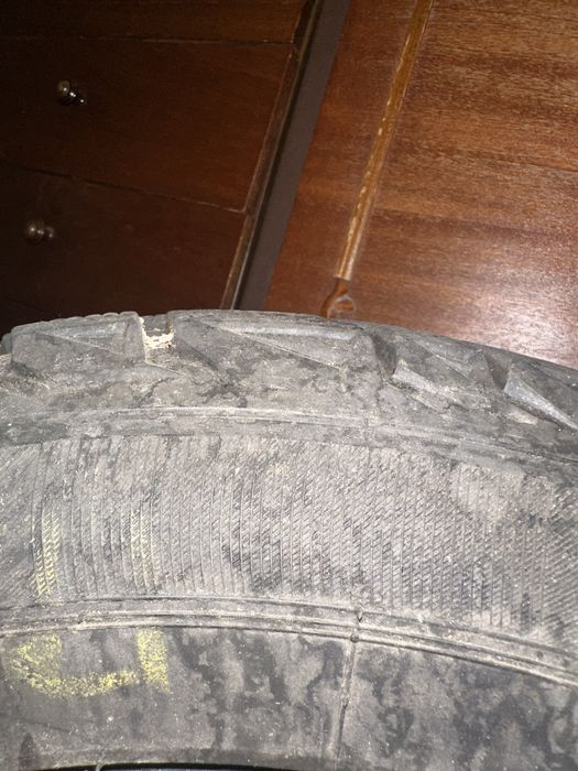 Резина зимова 205/60r16