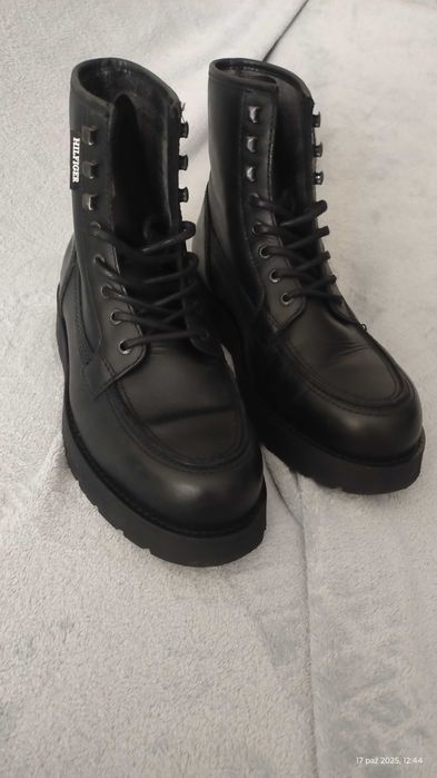 Botki sznurowane rozm 42