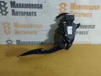 Педаль лапка газу 13252704 opel astra j астра 1.7 з розборки разборки