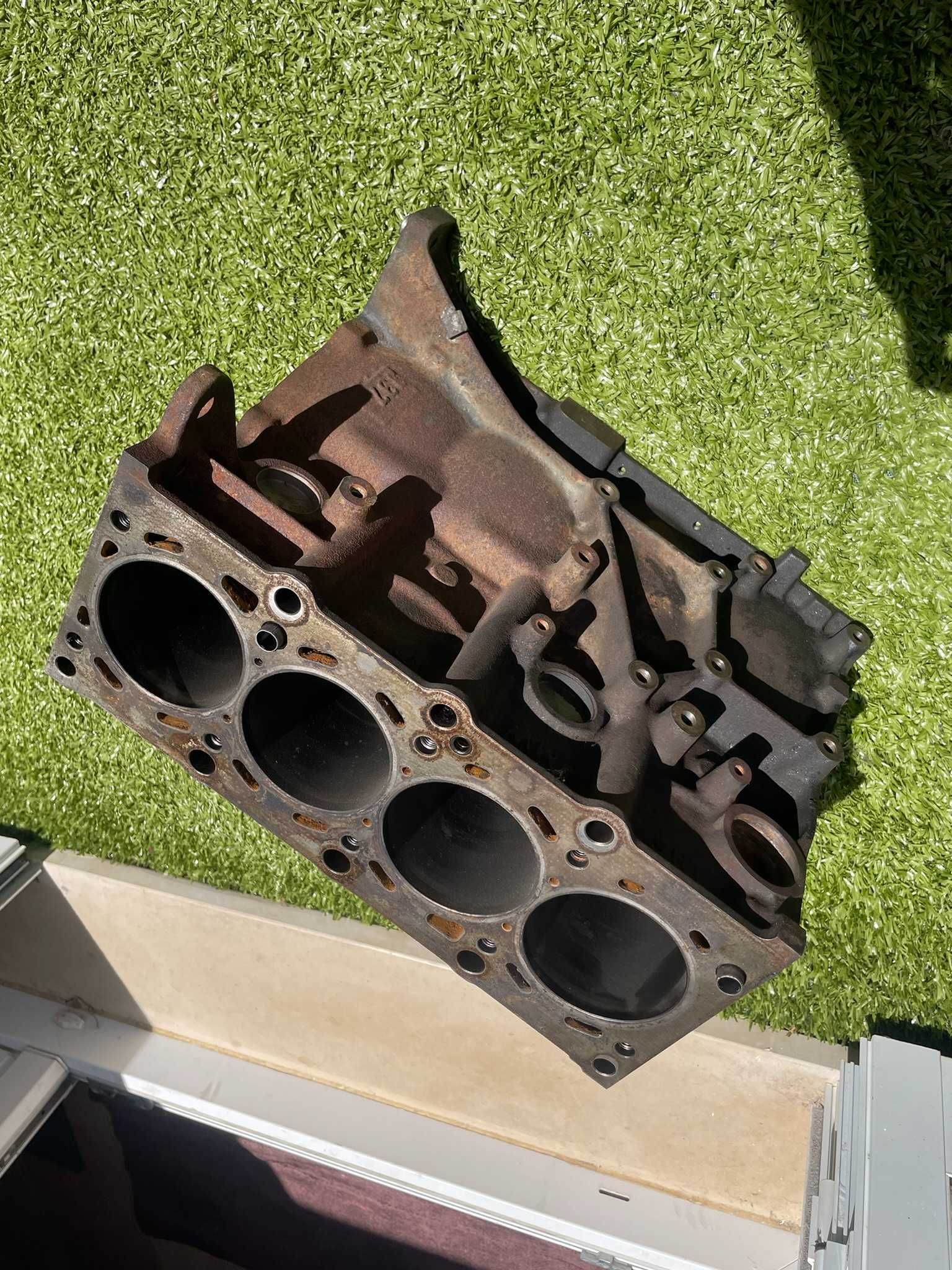 Bloco Motor M42B18