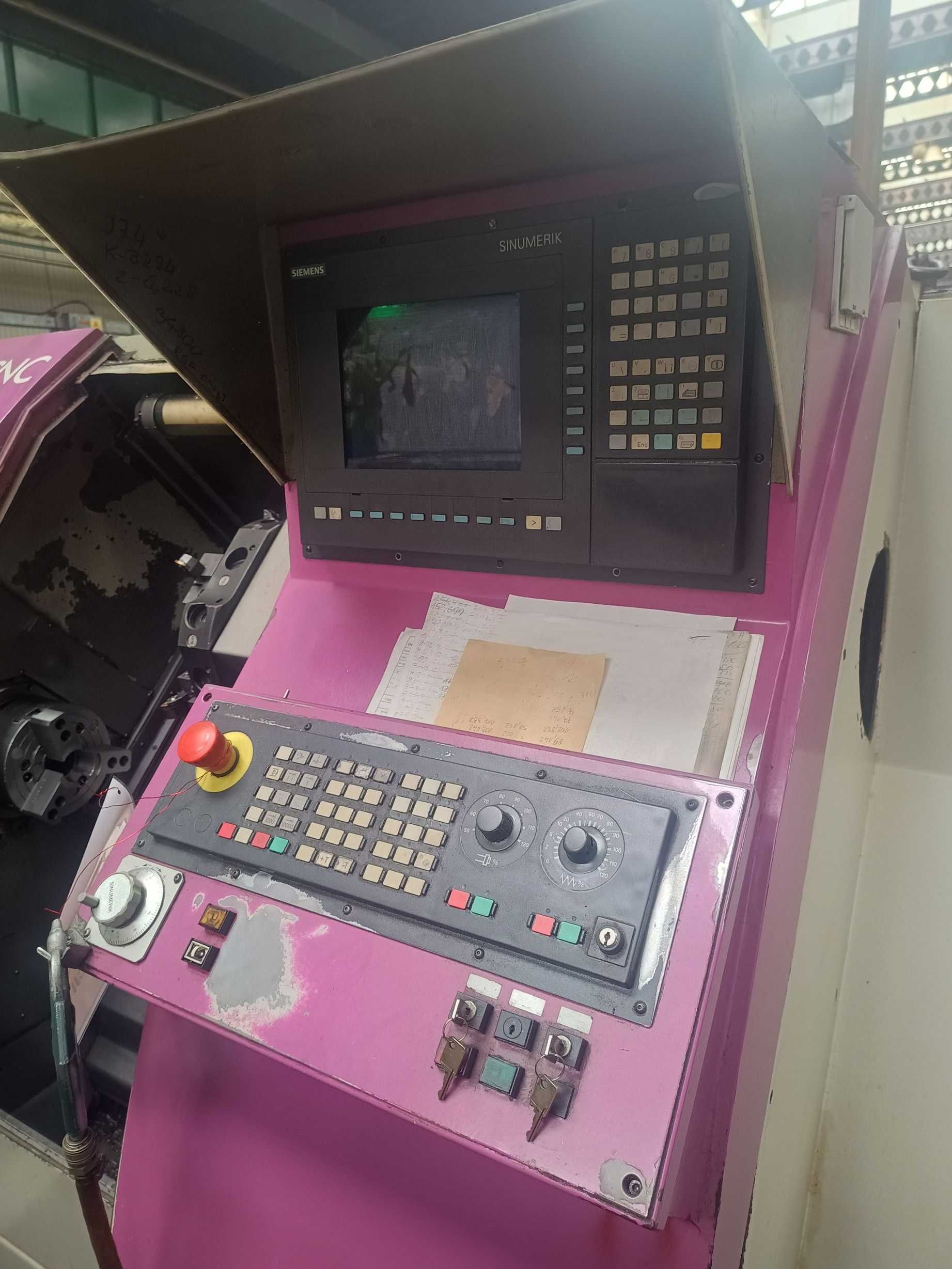 Tokarka sterowana numerycznie FAMOT-400 CNC