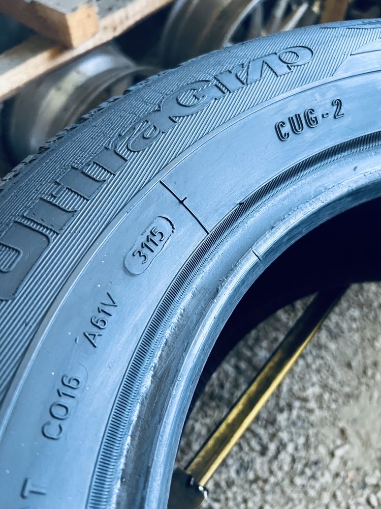 Шини Резина Всесезонні 215 65 15C Goodyear Cargo Ultra Grip 2шт