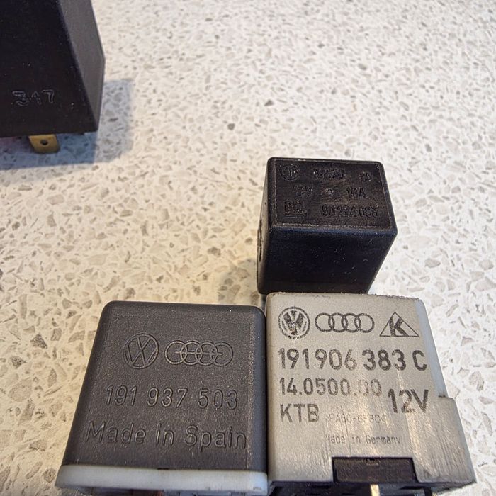 Продам Реле 191937503 & 191906383C VAG / GM /Реле ВАЗ / Ланос / Сенс