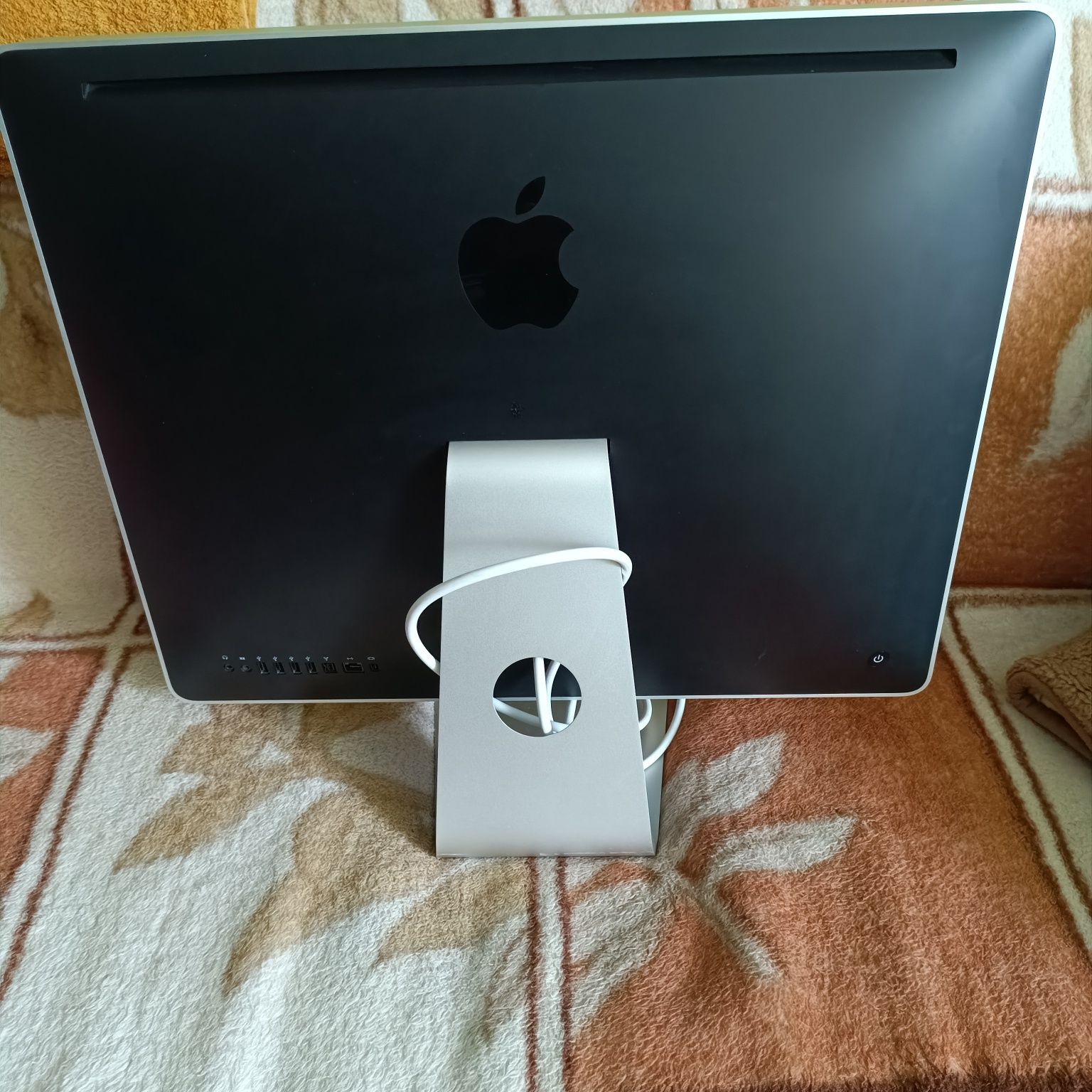 Komputer IMac Apple 24" 2009r.