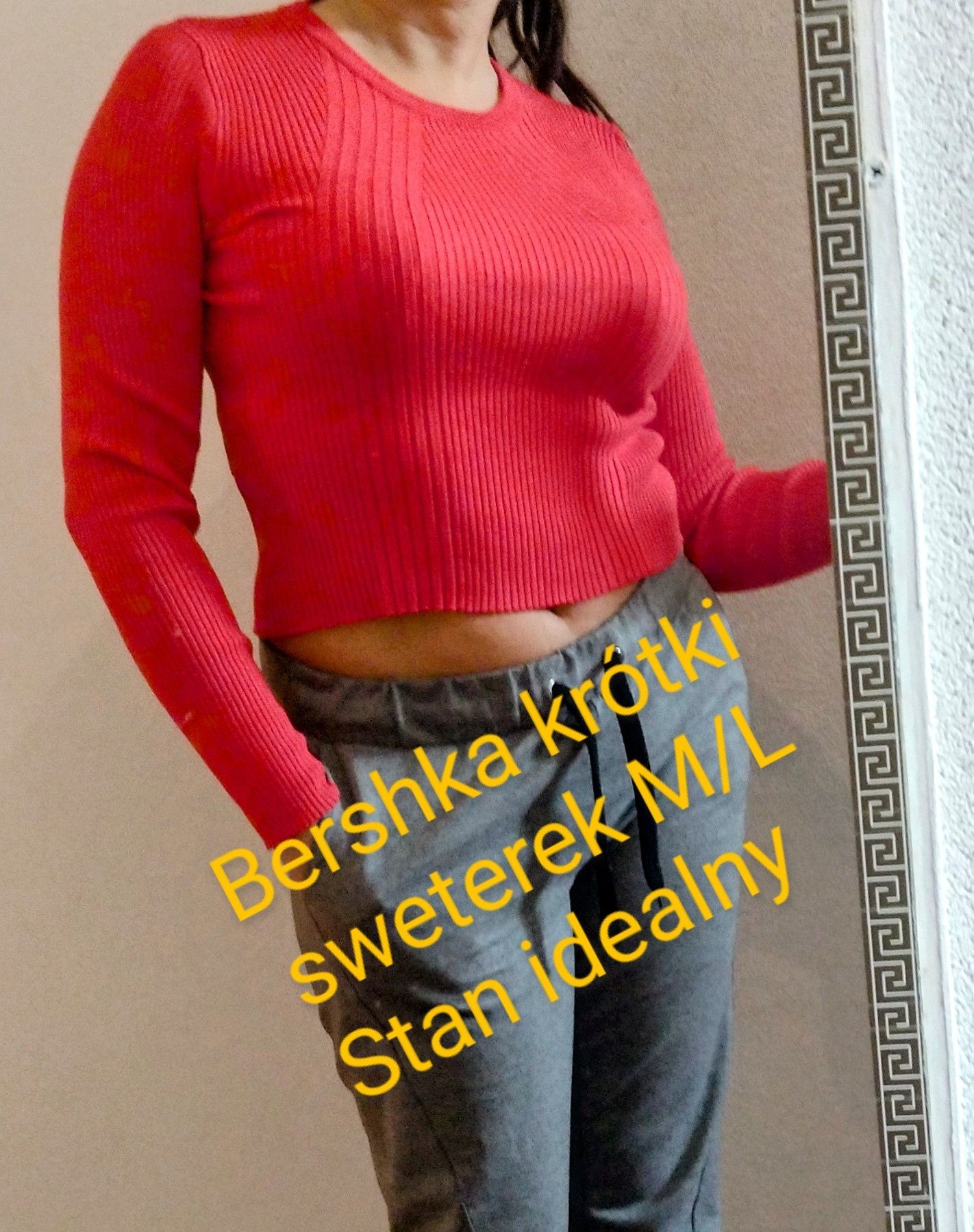 Bershka sweter damski czerwony M/L
