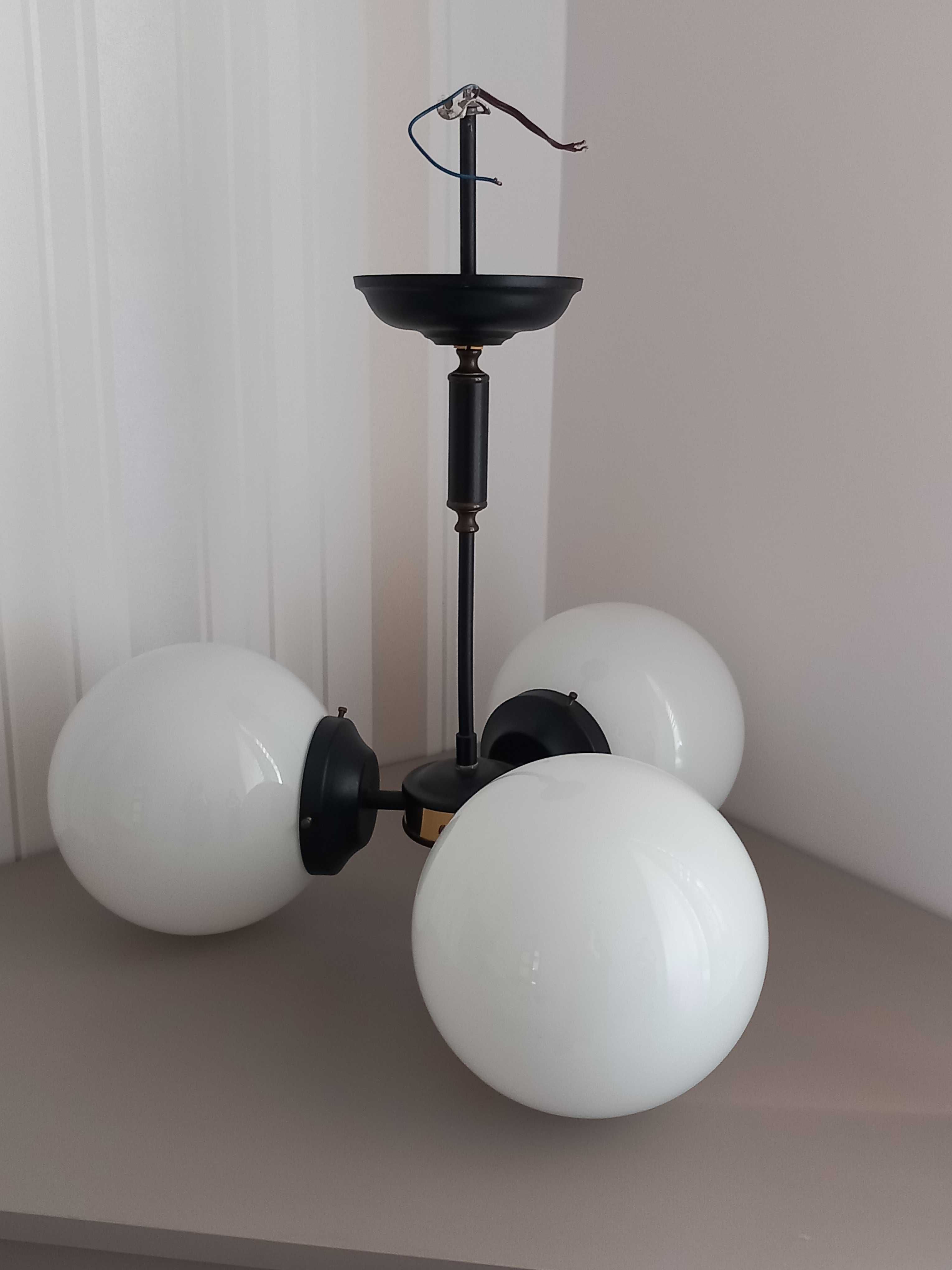 Żyrandol -lampa sufitowa