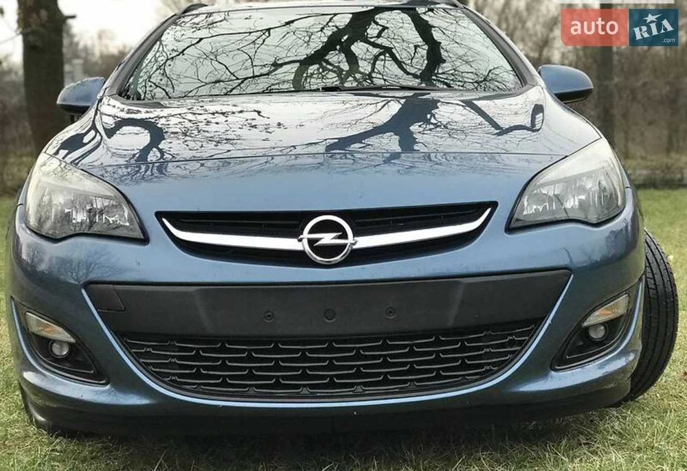 Opel Astra J 2014 механіка 1.7 CDTI